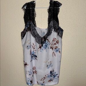Floral Lace-Trim V-Neck Women's Tank Top - White & Blue